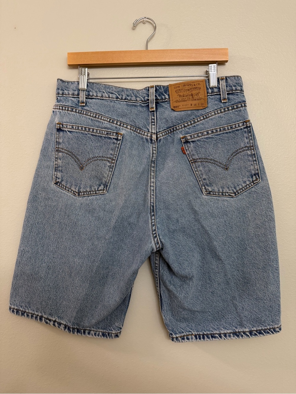 Vintage 90s Levi’s Orange Tab 550 Shorts
